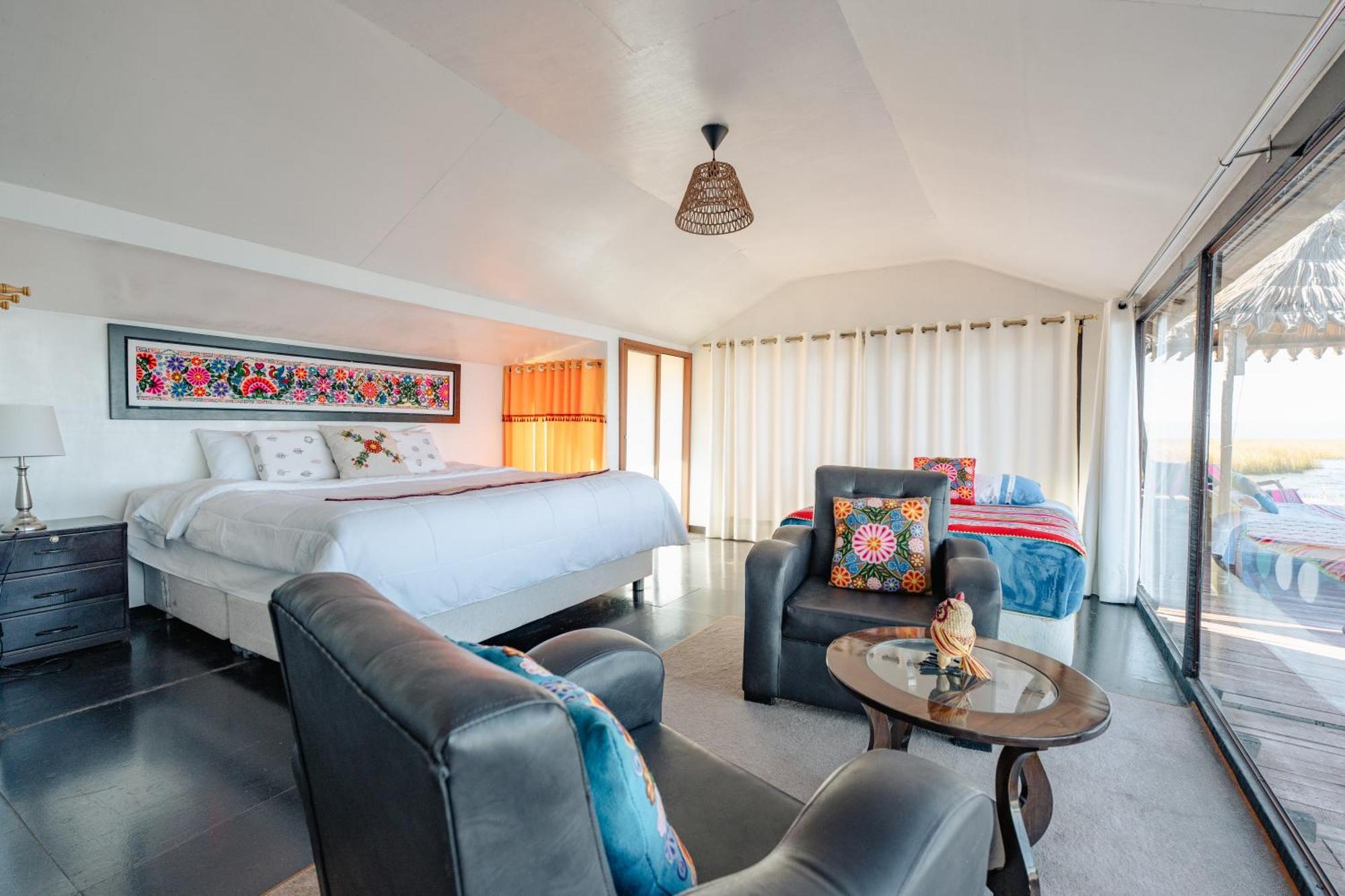 Uros Titicaca Lodge Puno Ngoại thất bức ảnh